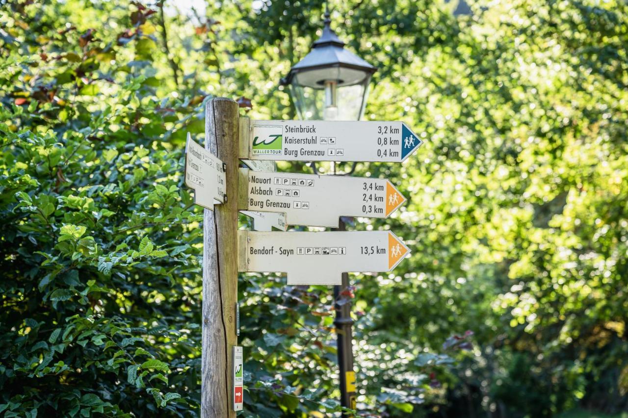 Landgasthof Zur Burg Grenzau Hohr-Grenzhausen Bagian luar foto